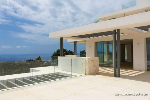 Apartment in Marbella, Malaga, Spain 4 bedrooms, 288 sq.m. No. 179358