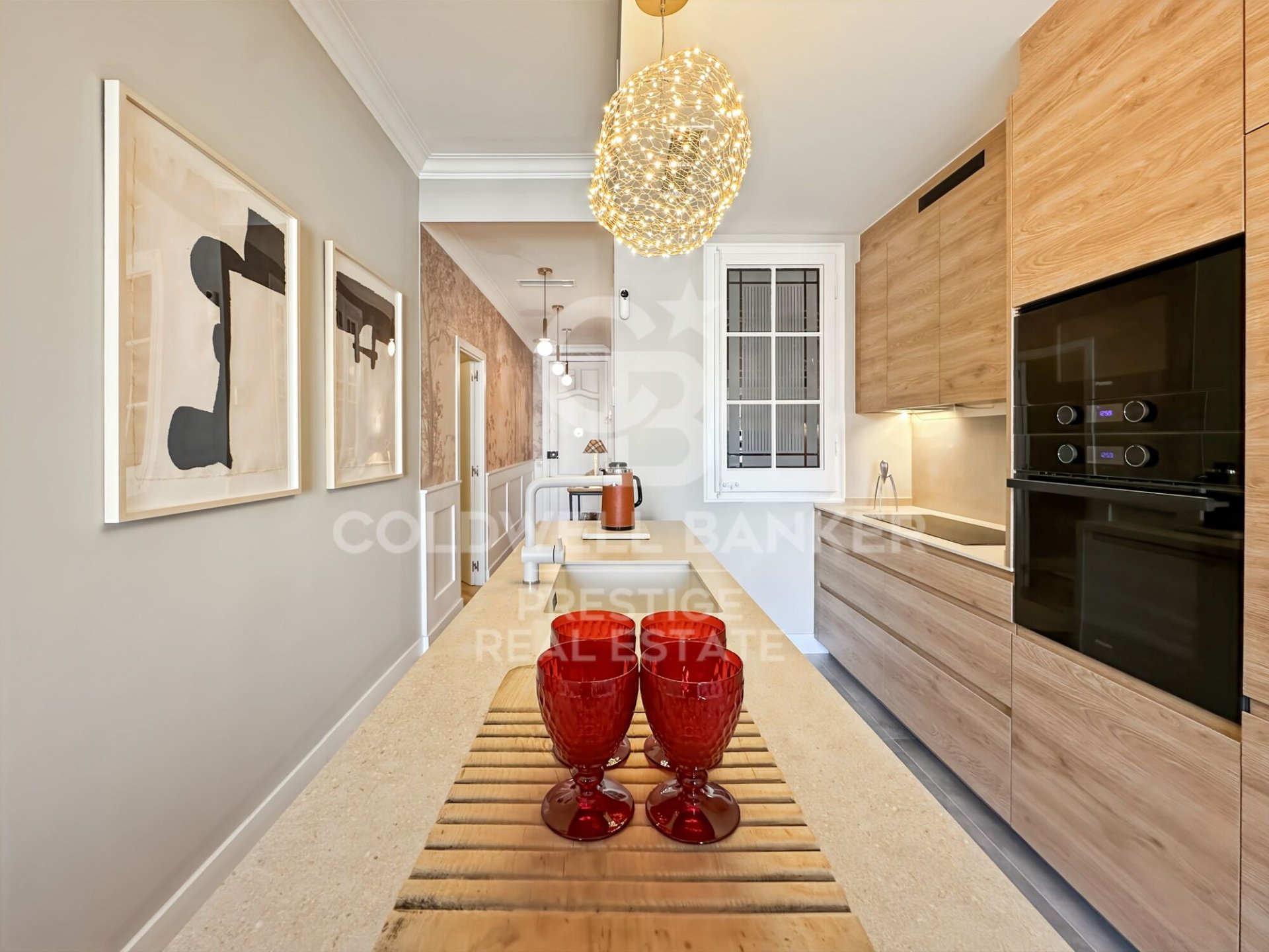 Apartament w Barcelona, Hiszpania 3 sypialnie, 100 mkw. nr 157194