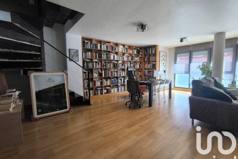 Duplex à Leon, Espagne 1 chambre, 144 m2 No. 153103