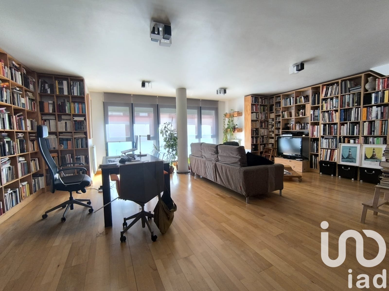 Duplex in Leon, Spain 1 bedroom, 144 sq.m. No. 153103
