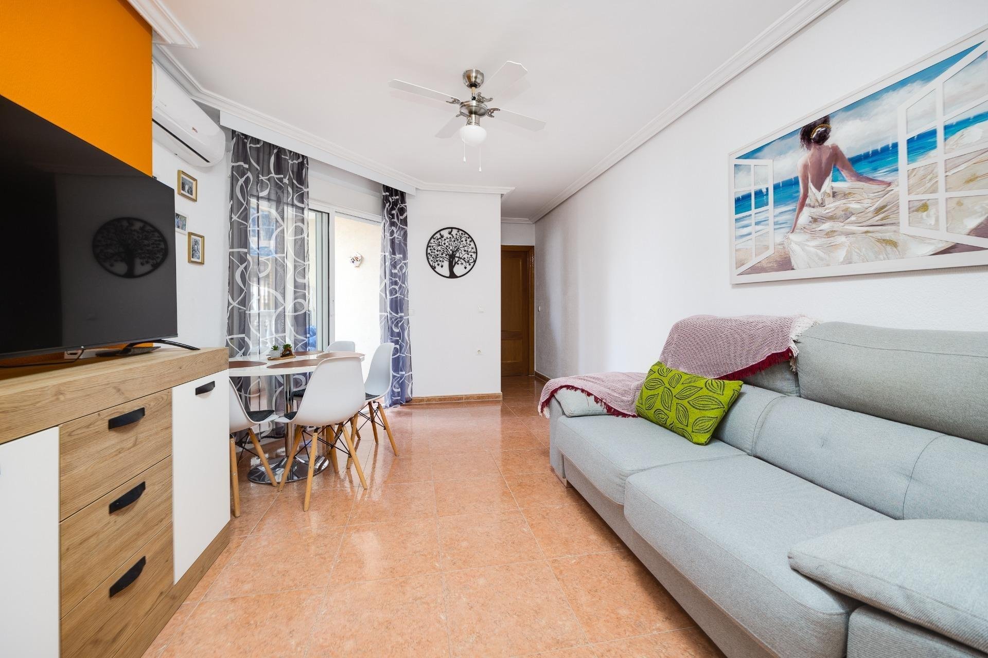 Apartament w Torrevieja, Alicante, Hiszpania 1 sypialnia, 58 mkw. nr 184303