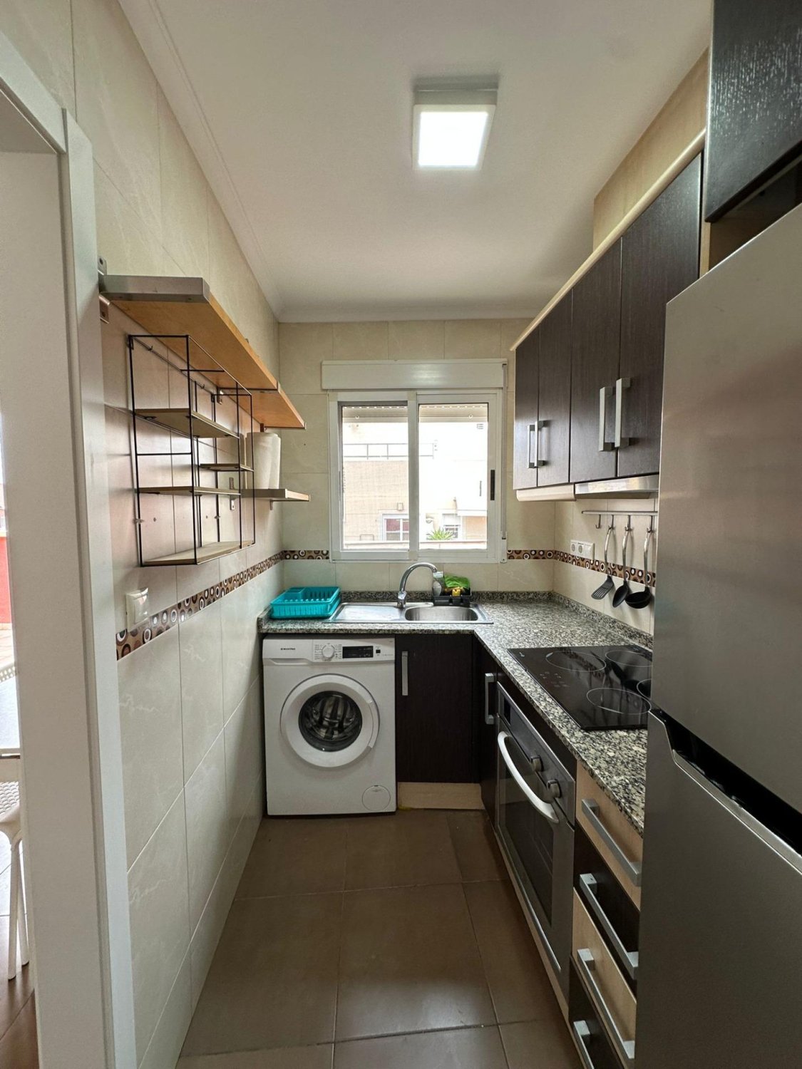 Apartment à Torrevieja, Alicante, Espagne 2 chambres, 75 m2 No. 184305