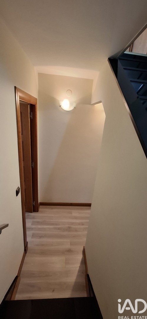 Dvīņu māja Leon, Spānijā 2 istabas, 146 m2 Nr. 195034