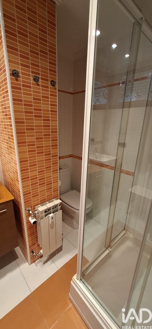 Dvīņu māja Leon, Spānijā 2 istabas, 146 m2 Nr. 195034
