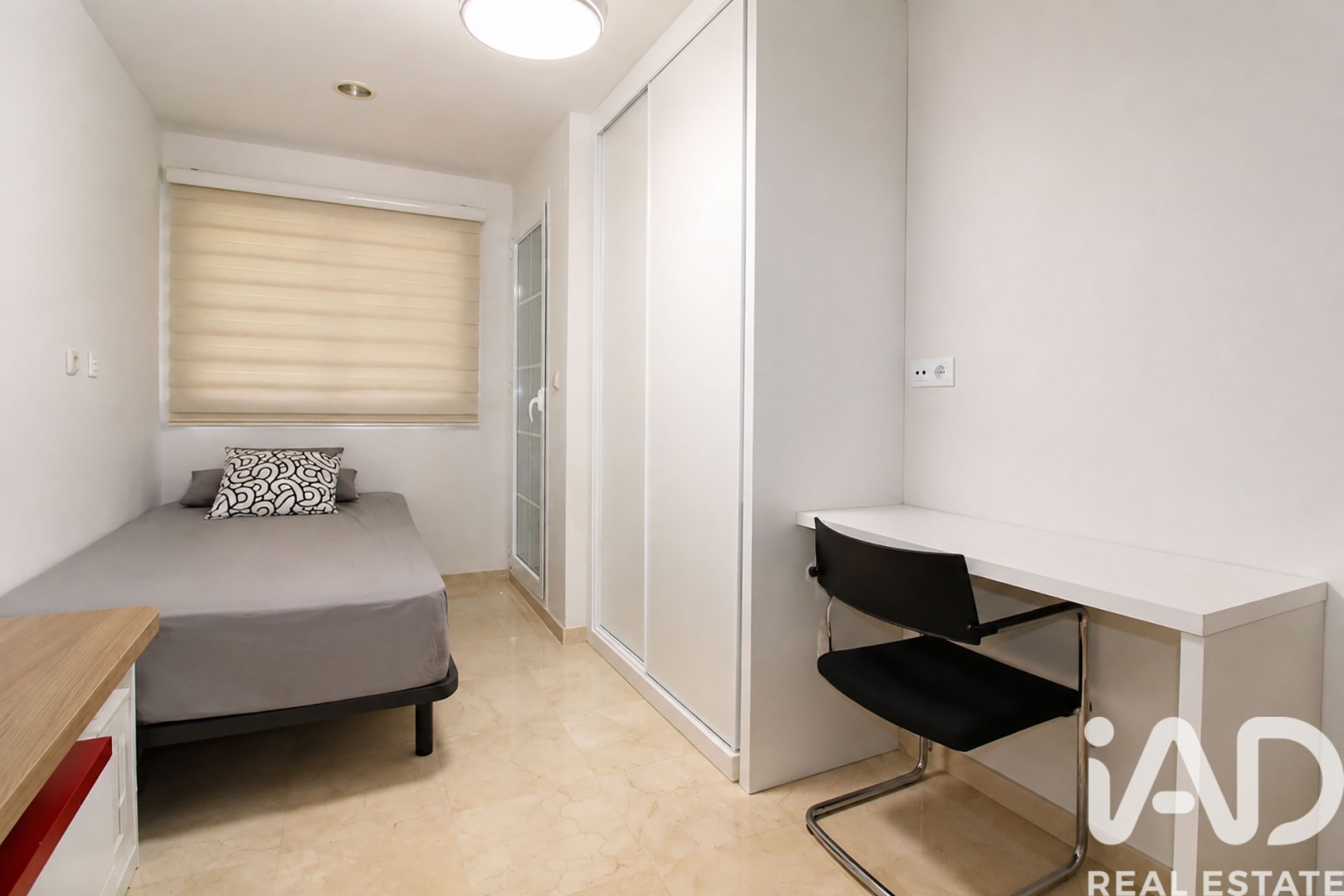 Apartment à Marbella, Malaga, Espagne 3 chambres, 129 m2 No. 195037