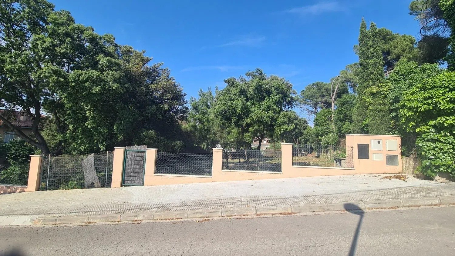 Parcela en Sant Cugat del Vallès, Barcelona, España No. 140767