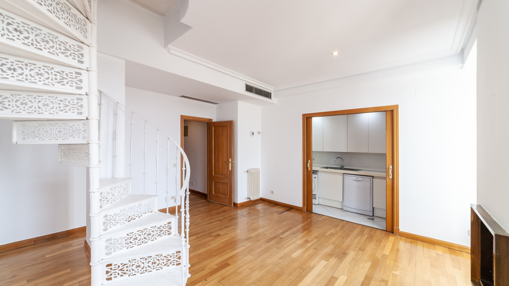 Dzīvoklis Madrid, Spānijā 1 istaba, 70 m2 Nr. 147660
