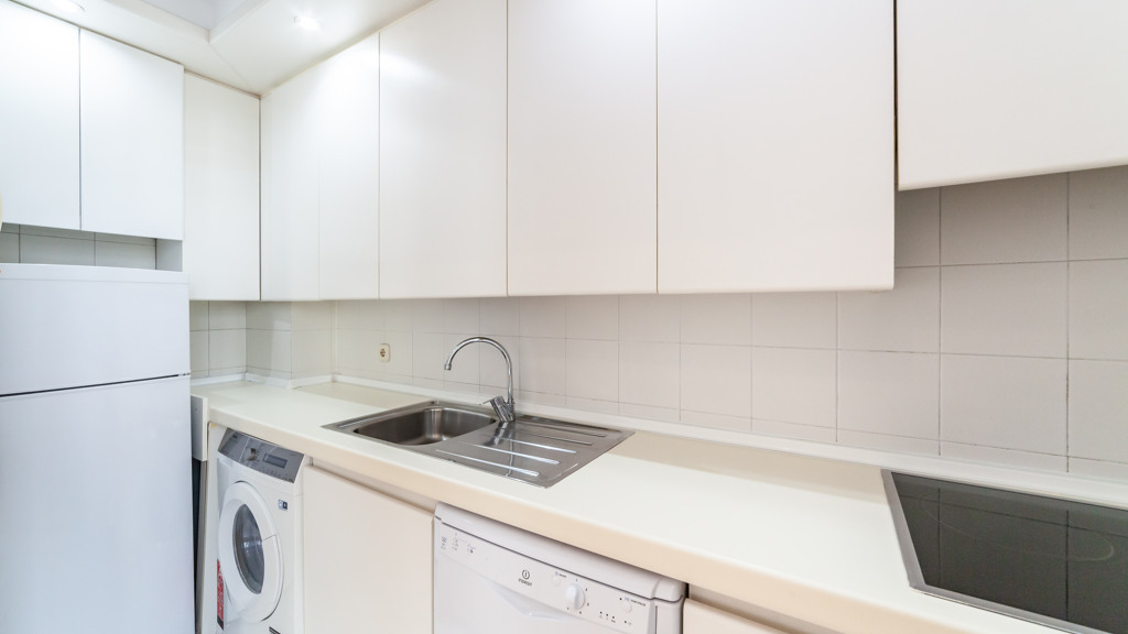 Dzīvoklis Madrid, Spānijā 1 istaba, 70 m2 Nr. 147660