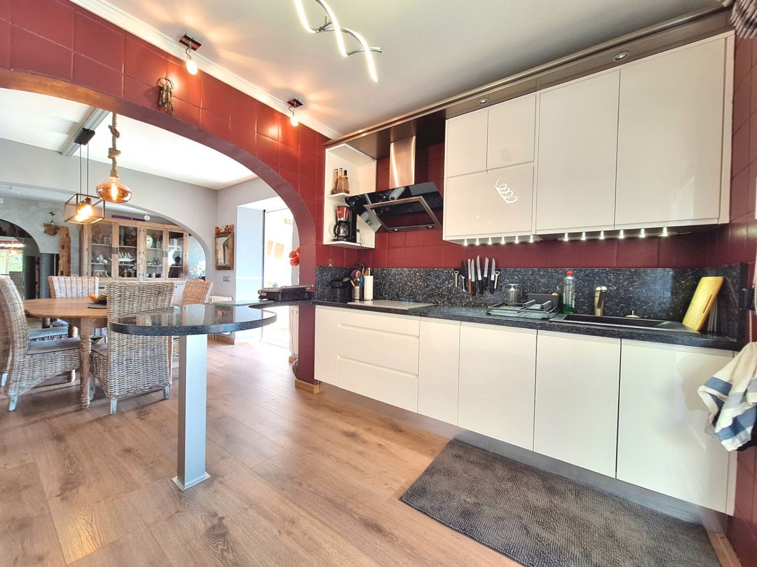 Villa à Calpe, Alicante, Espagne 3 chambres, 165 m2 No. 186955