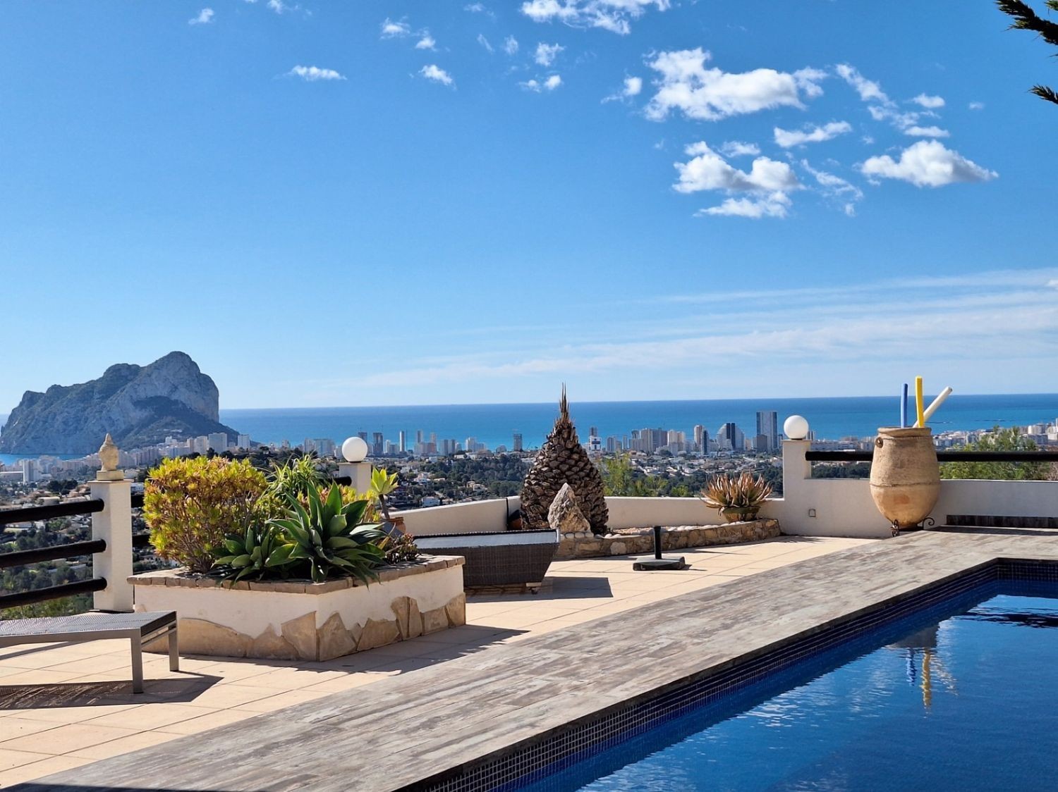 Villa à Calpe, Alicante, Espagne 3 chambres, 165 m2 No. 186955