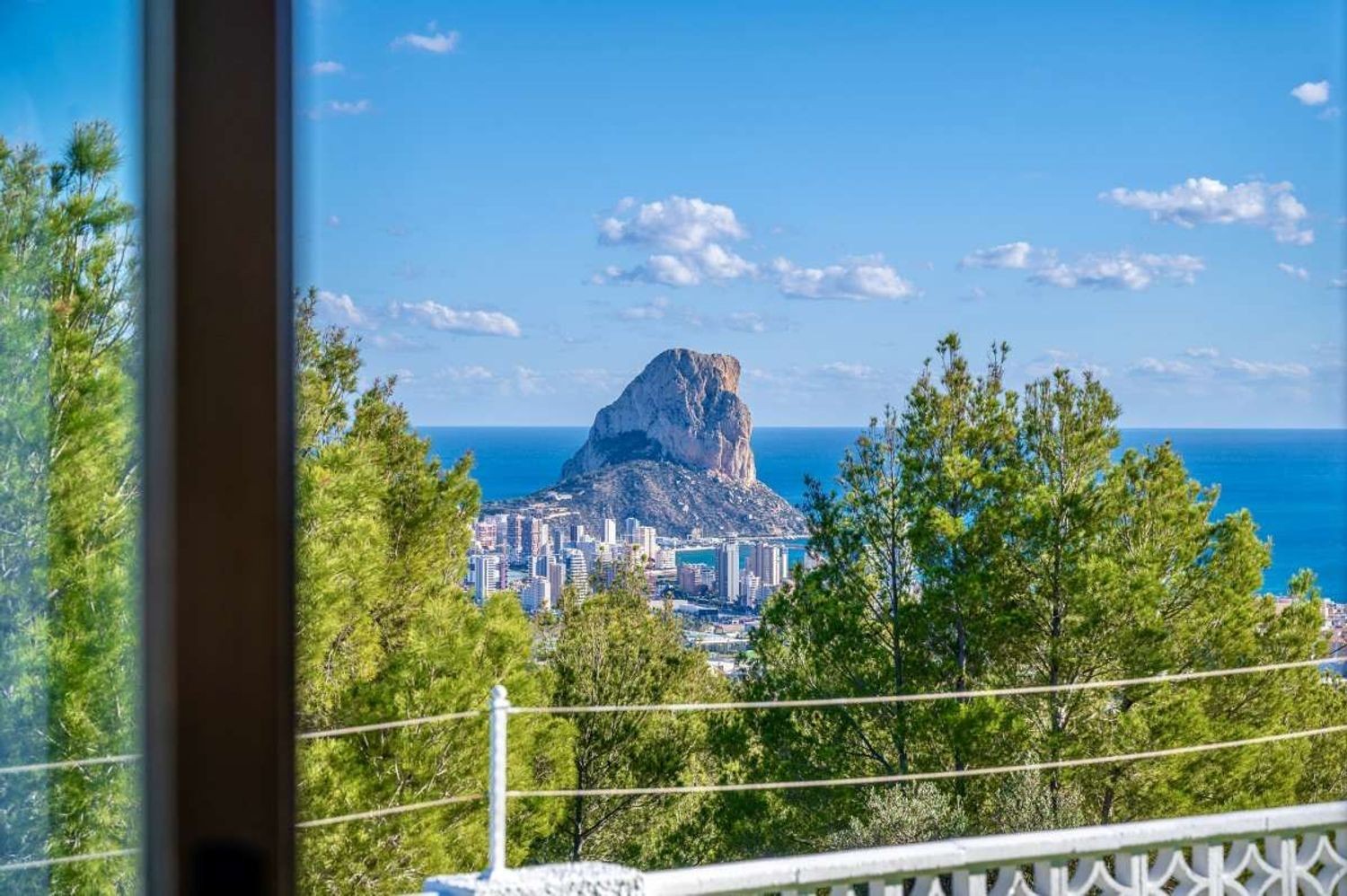 Villa in Calpe, Alicante, Spain 3 bedrooms, 136 sq.m. No. 186954