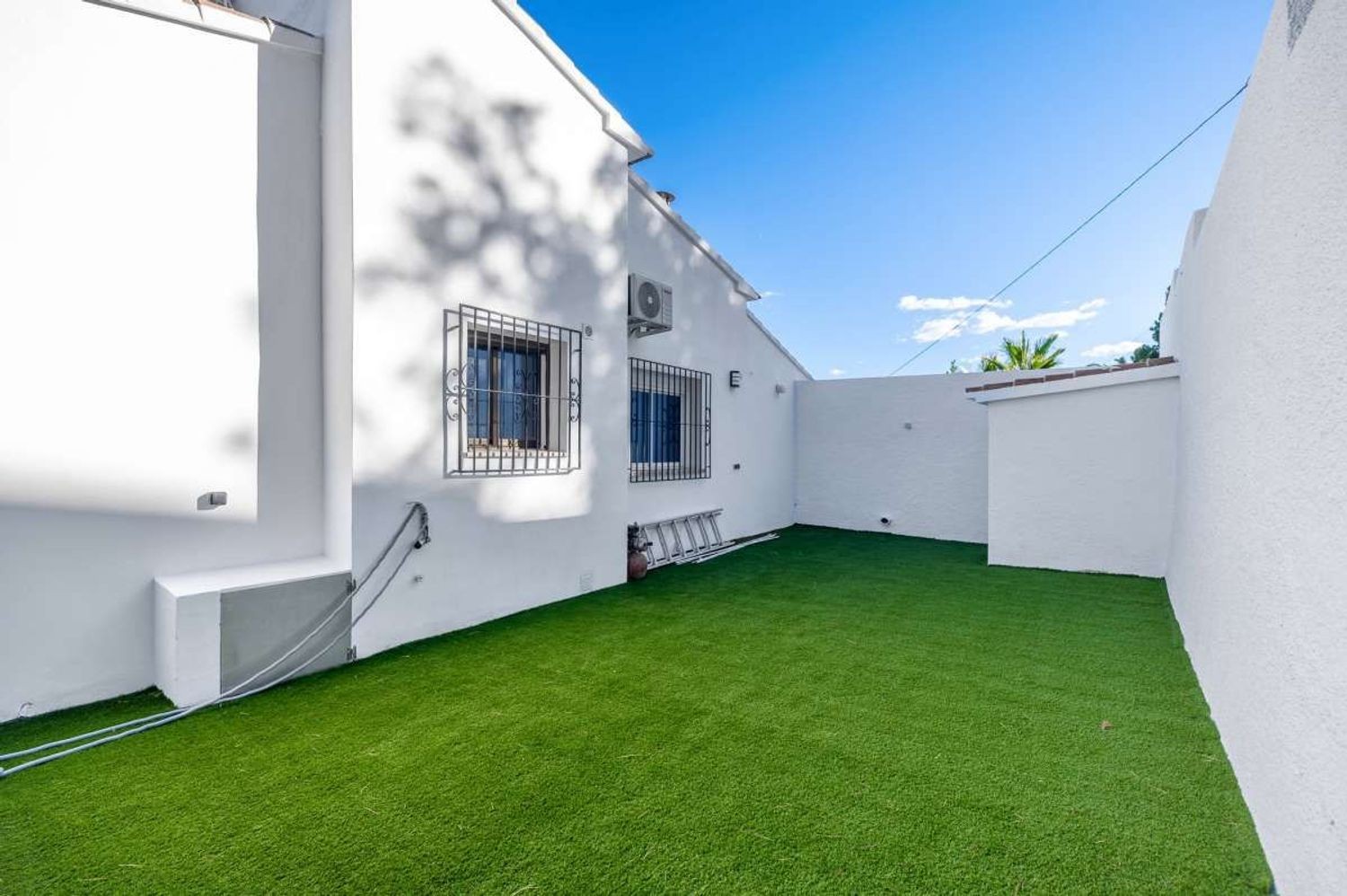 Villa in Calpe, Alicante, Spain 3 bedrooms, 136 sq.m. No. 186954