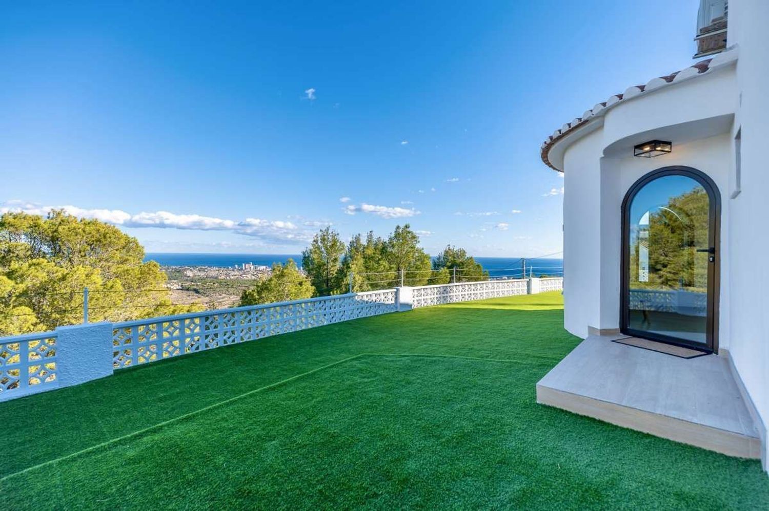 Villa in Calpe, Alicante, Spain 3 bedrooms, 136 sq.m. No. 186954