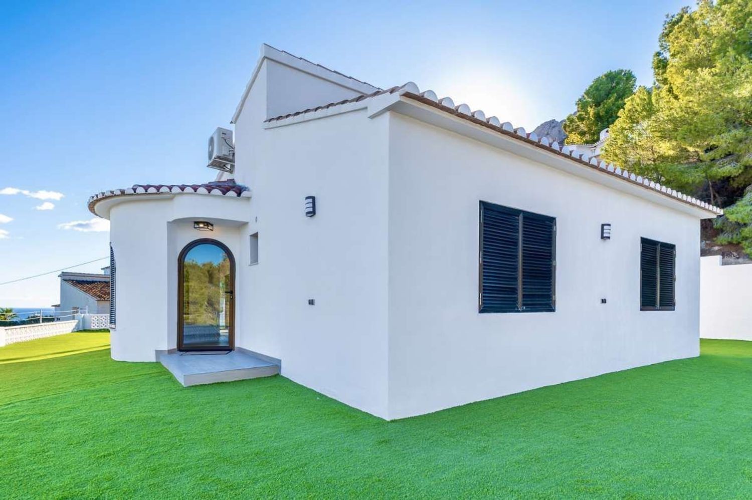 Villa in Calpe, Alicante, Spain 3 bedrooms, 136 sq.m. No. 186954