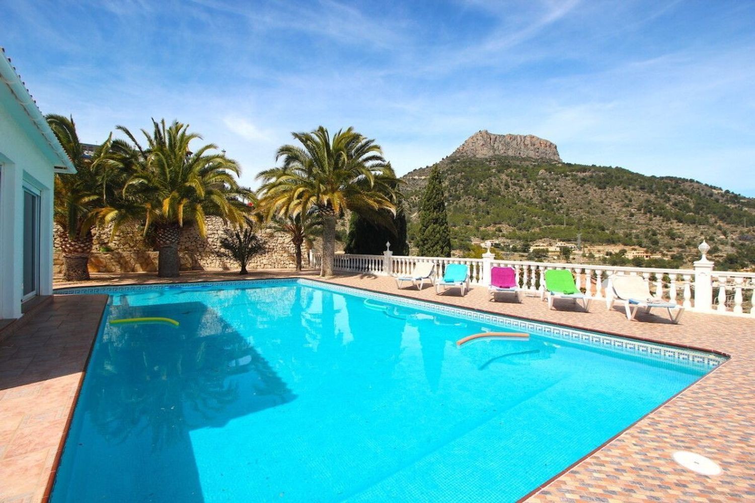Villa à Calpe, Alicante, Espagne 4 chambres, 350 m2 No. 186956