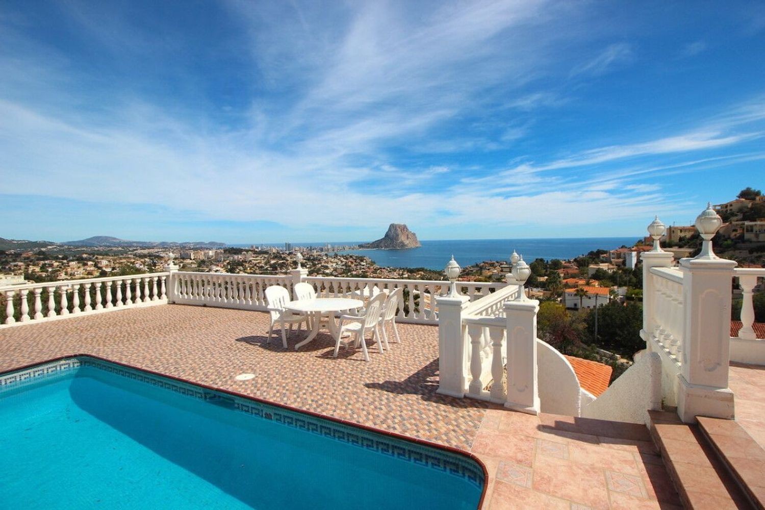 Villa à Calpe, Alicante, Espagne 4 chambres, 350 m2 No. 186956