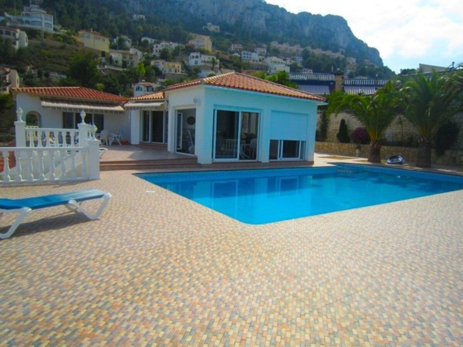 Villa à Calpe, Alicante, Espagne 4 chambres, 350 m2 No. 186956