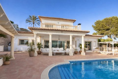Villa in Moraira, Alicante, Spain 4 bedrooms, 265 sq.m. No. 186950