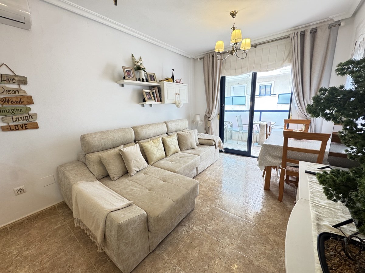 Apartment à Cabo Roig, Alicante, Espagne 2 chambres, 65 m2 No. 139431