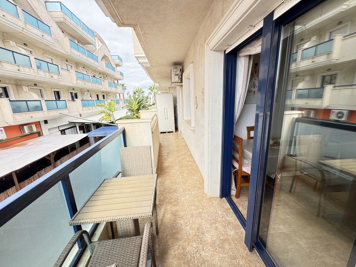 Apartment à Cabo Roig, Alicante, Espagne 2 chambres, 65 m2 No. 139431
