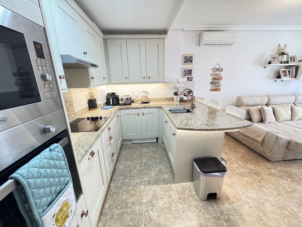 Apartment à Cabo Roig, Alicante, Espagne 2 chambres, 65 m2 No. 139431