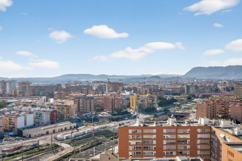 Apartament w Alicante, Hiszpania 3 sypialnie, 145 mkw. nr 155379