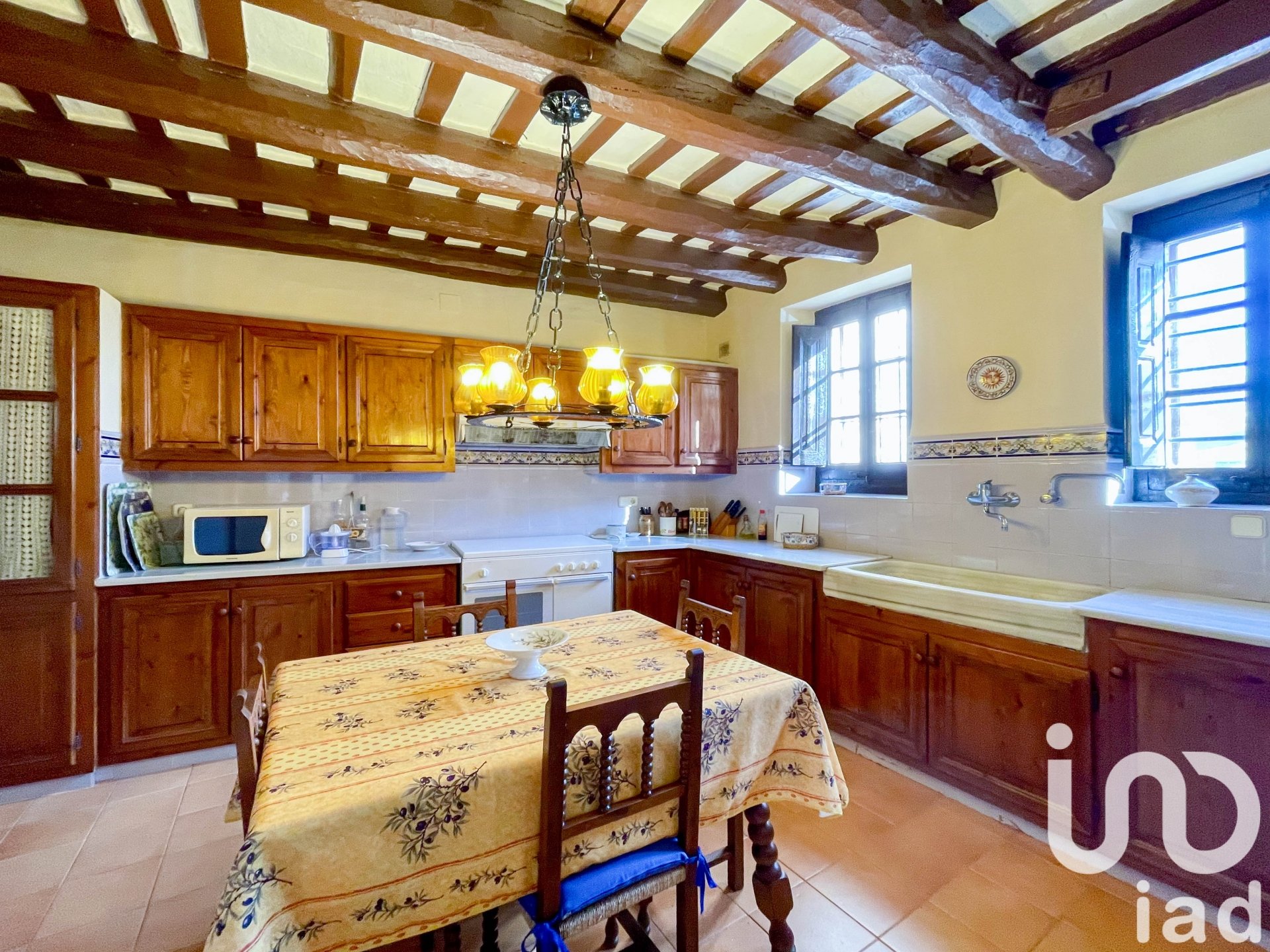 Talo Sant Pere de Ribes, Barcelona, Espanja 5 makuuhuonetta, 447 m2 No. 173273