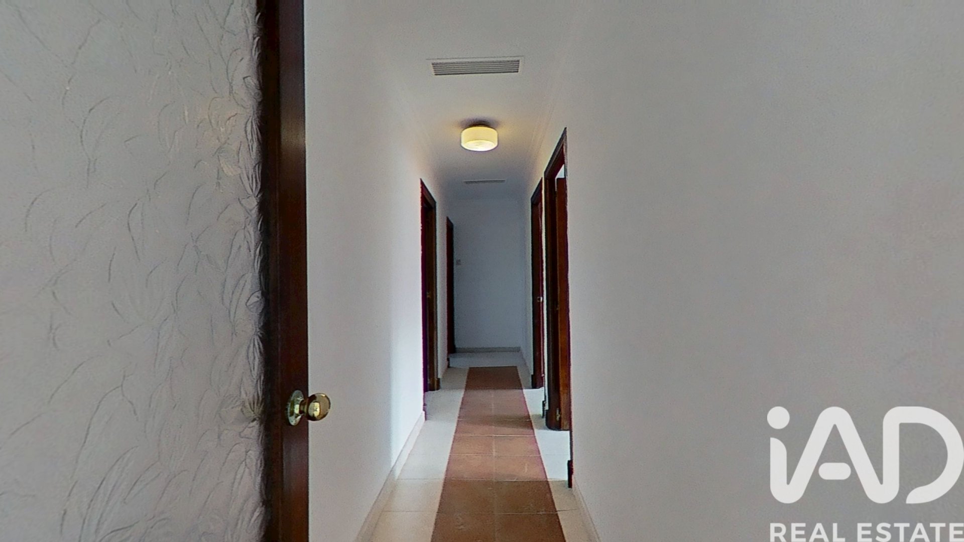 House in Rota, Cadiz, Spain 5 bedrooms, 200 sq.m. No. 173270
