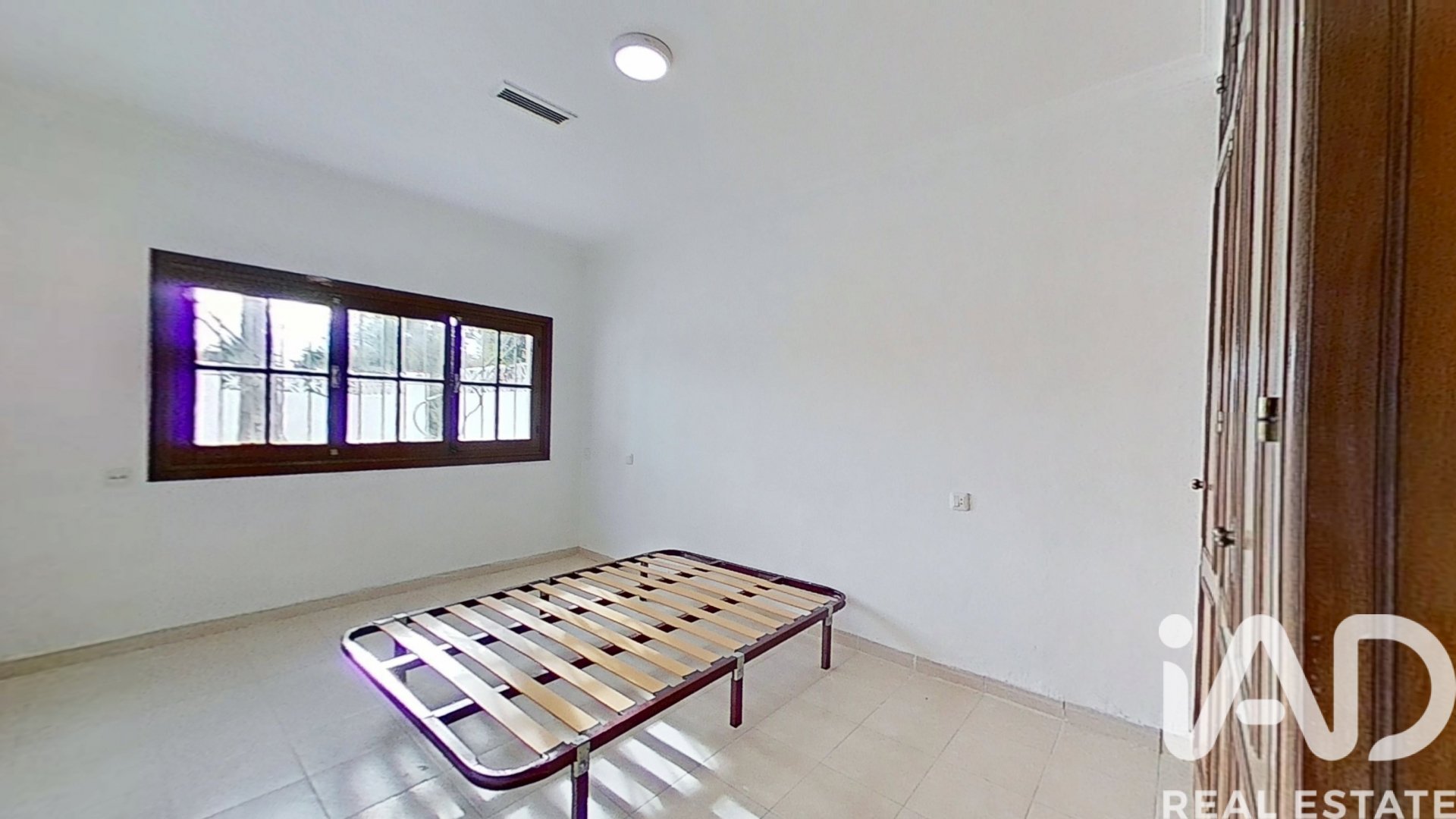 House in Rota, Cadiz, Spain 5 bedrooms, 200 sq.m. No. 173270