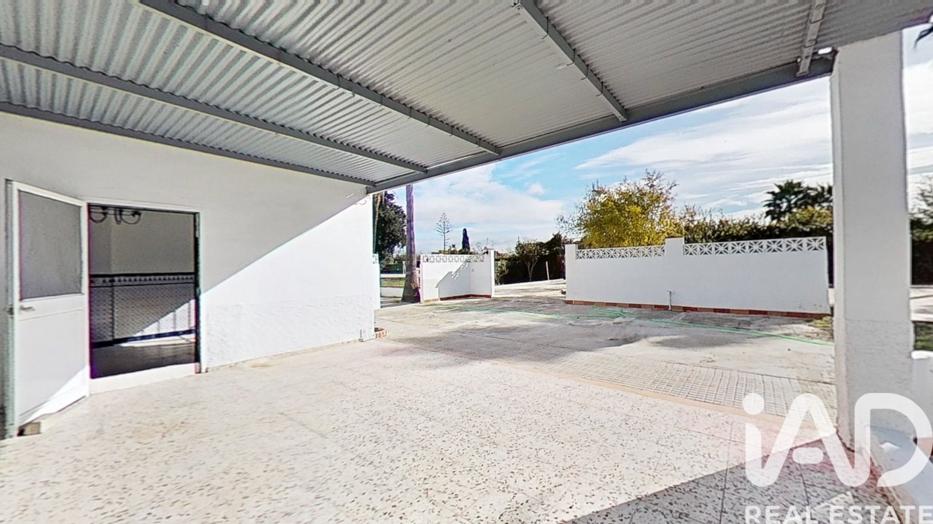 House in Rota, Cadiz, Spain 5 bedrooms, 200 sq.m. No. 173270