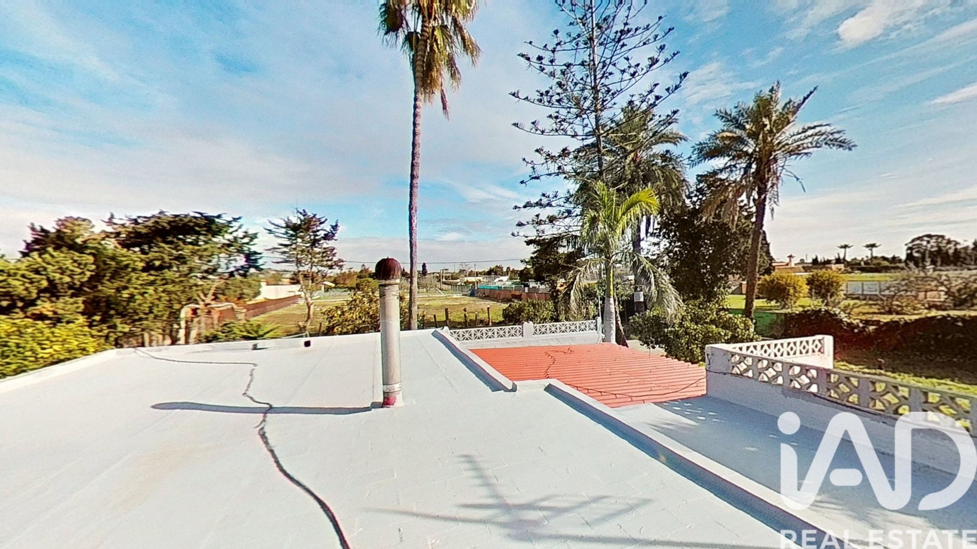 House in Rota, Cadiz, Spain 5 bedrooms, 200 sq.m. No. 173270
