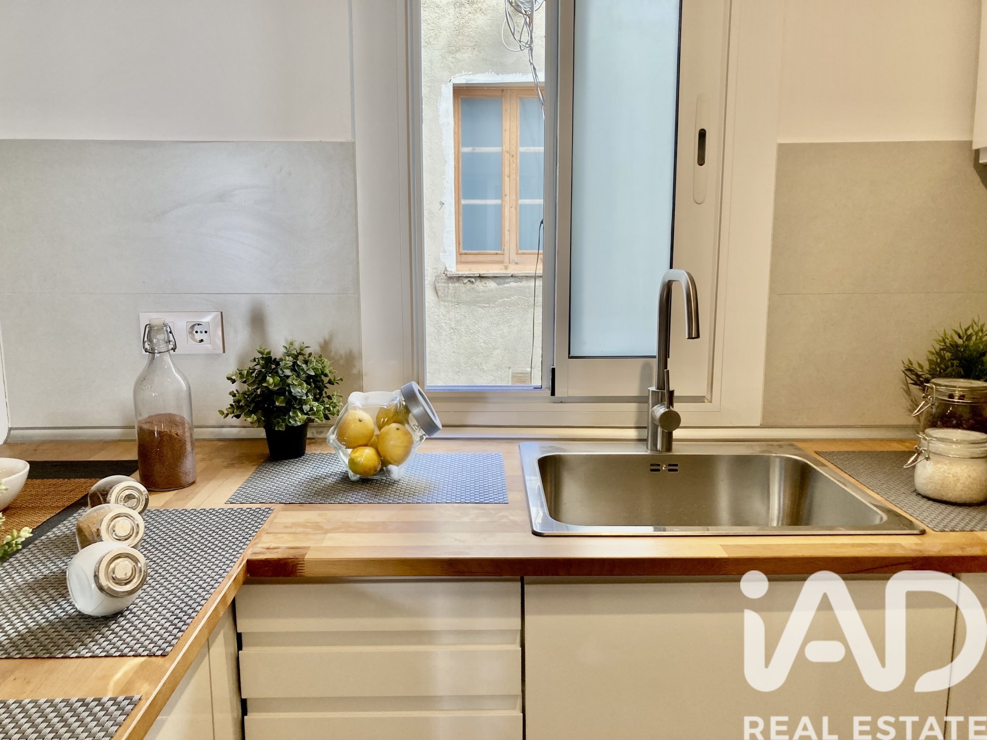 Dzīvoklis Barcelona, Spānijā 2 istabas, 72 m2 Nr. 173274