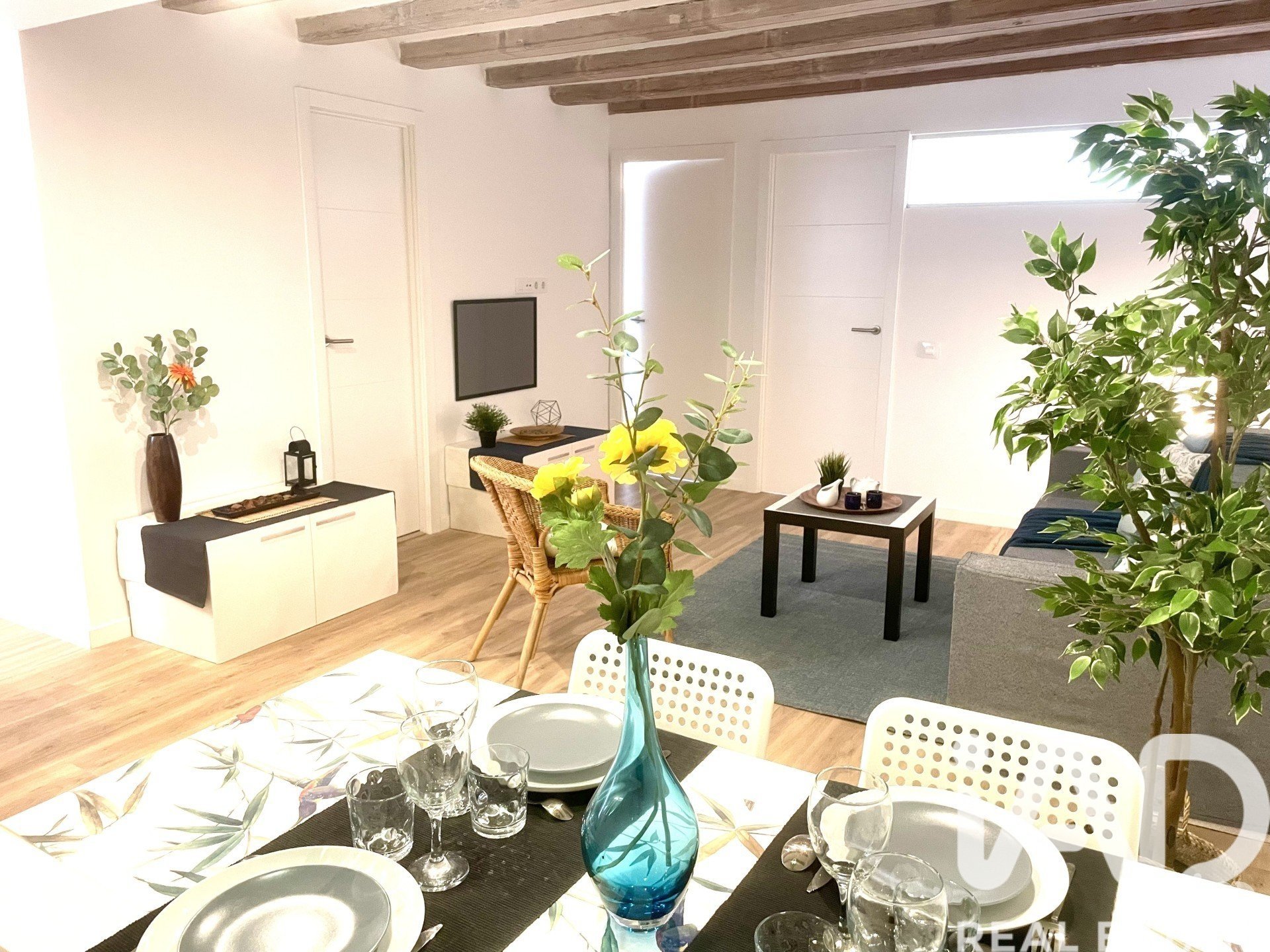 Dzīvoklis Barcelona, Spānijā 2 istabas, 72 m2 Nr. 173274