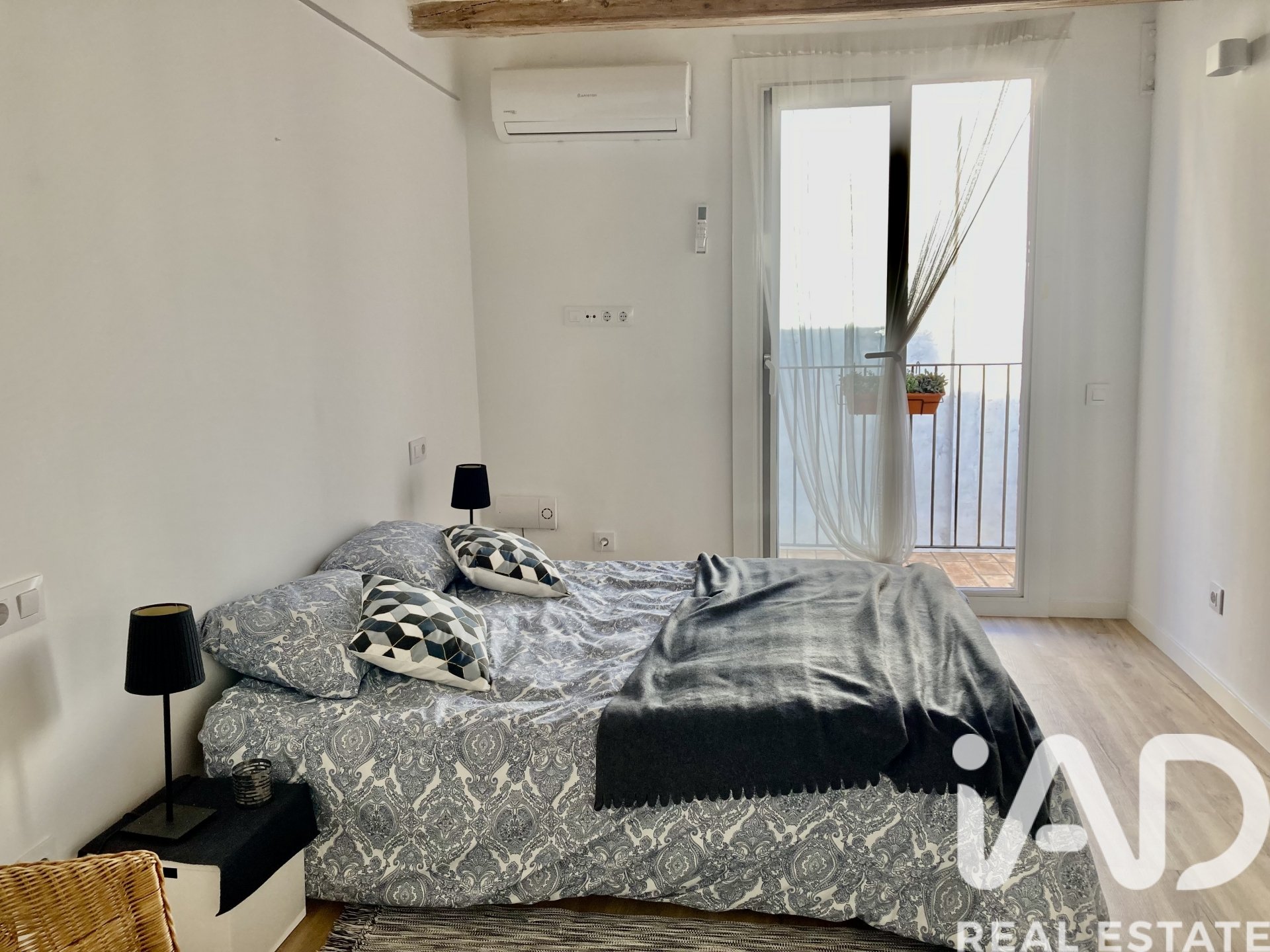 Dzīvoklis Barcelona, Spānijā 2 istabas, 72 m2 Nr. 173274