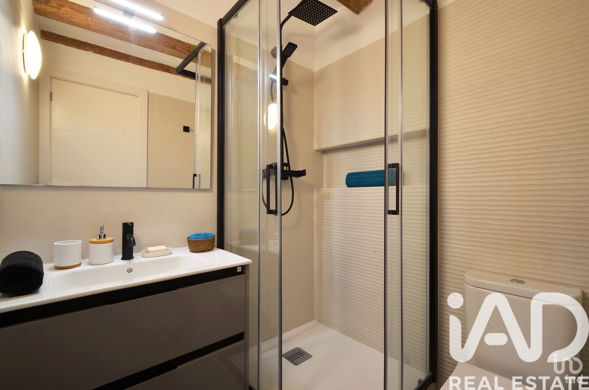 Dzīvoklis Barcelona, Spānijā 2 istabas, 72 m2 Nr. 173274