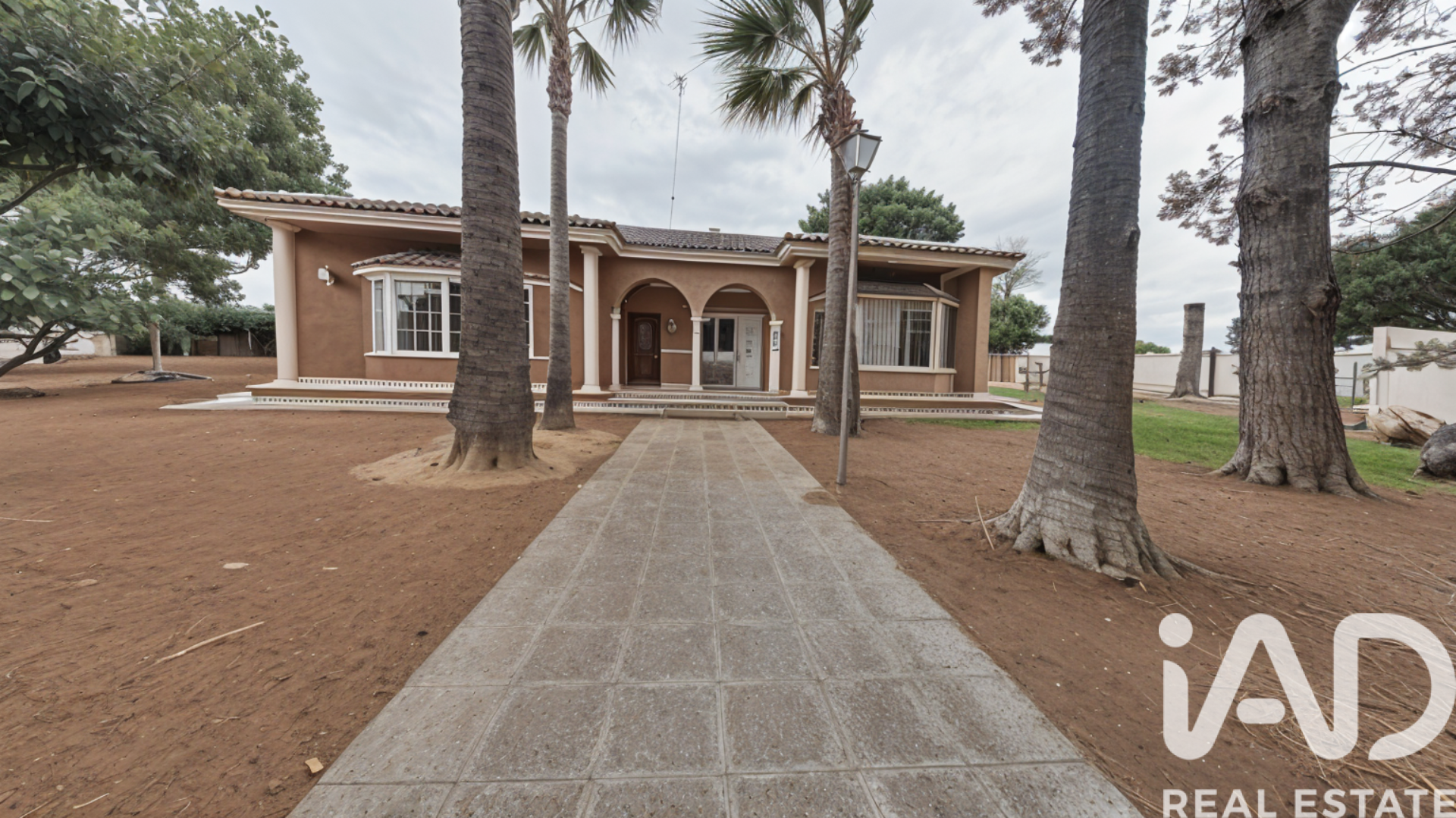 House in Chiclana de la Frontera, Cadiz, Spanien 4 Schlafzimmer, 391 m2 Nr. 173272
