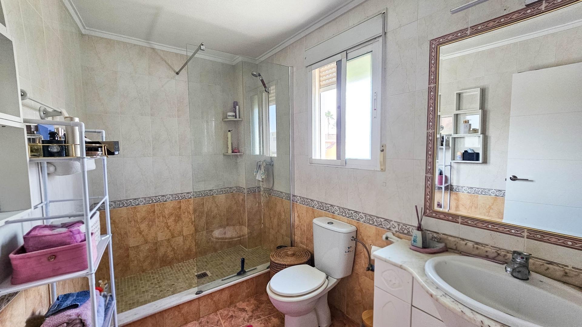 Huvila Cabo Roig, Alicante, Espanja 3 makuuhuonetta, 156 m2 No. 191064