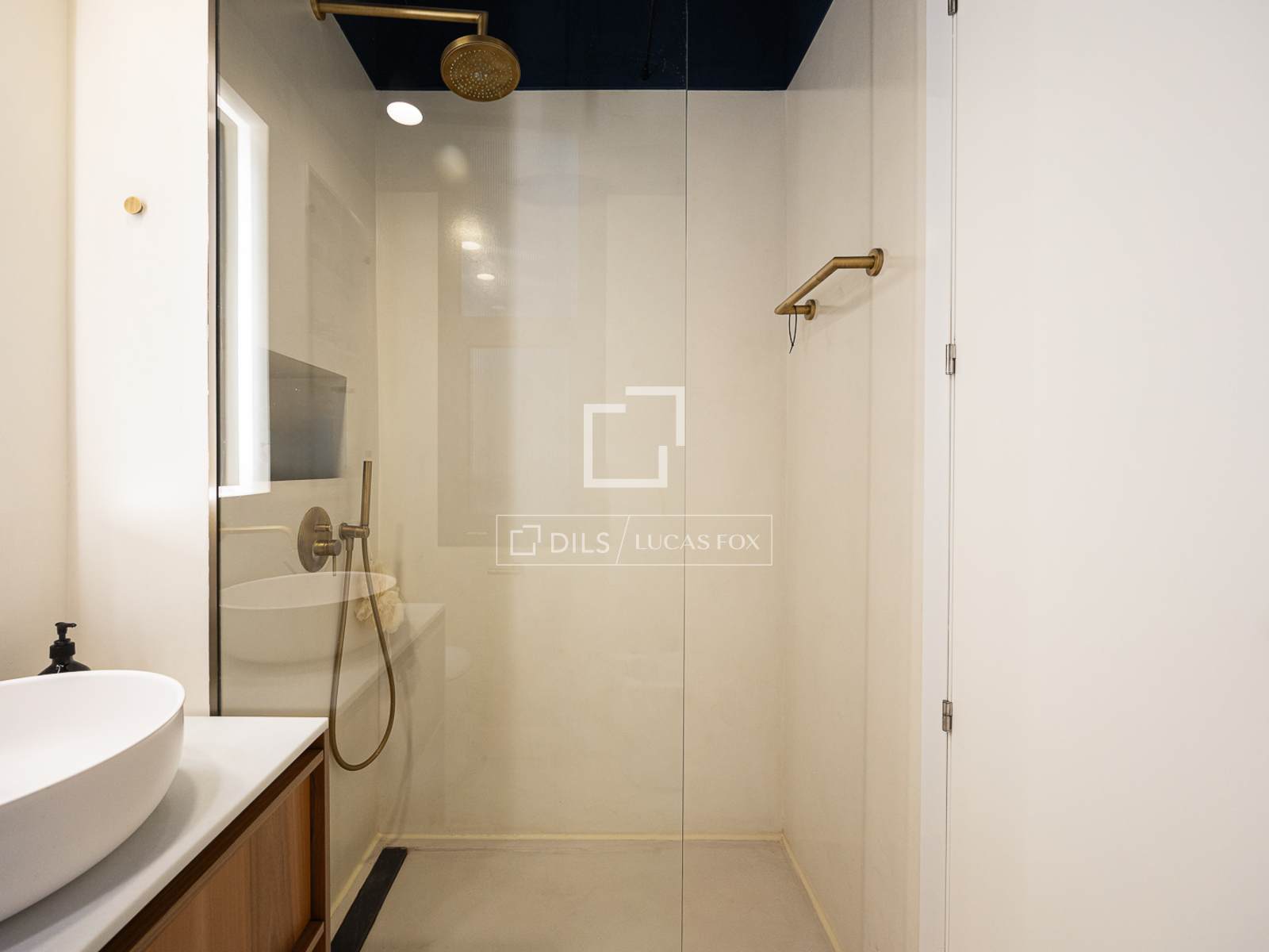Wohnung in Barcelona, Spanien 2 Schlafzimmer, 100 m2 Nr. 192543