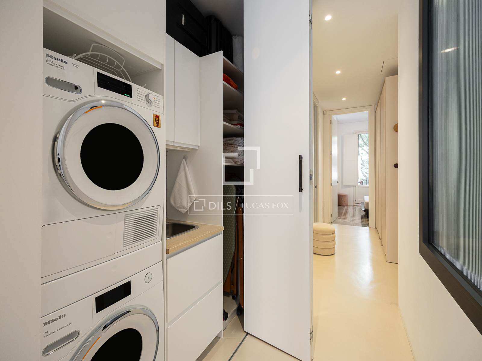 Wohnung in Barcelona, Spanien 2 Schlafzimmer, 100 m2 Nr. 192543