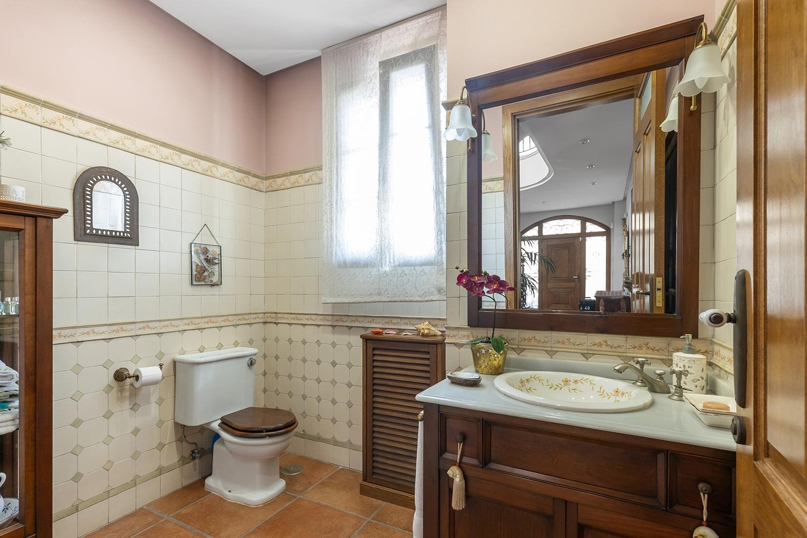 Villa i La Veleta, Alicante, Spanien 6 sovrum, 728 kvm. Nr. 165907