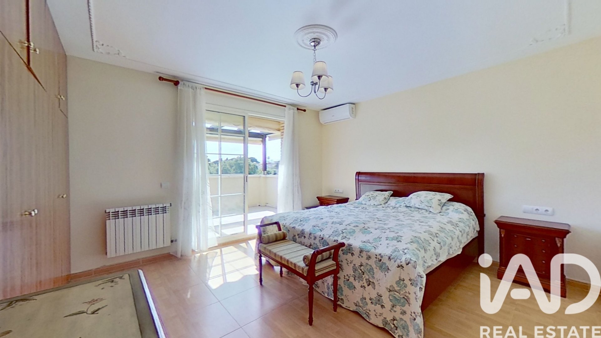 House in Cambrils, Tarragona, Spain 6 bedrooms, 320 sq.m. No. 152607