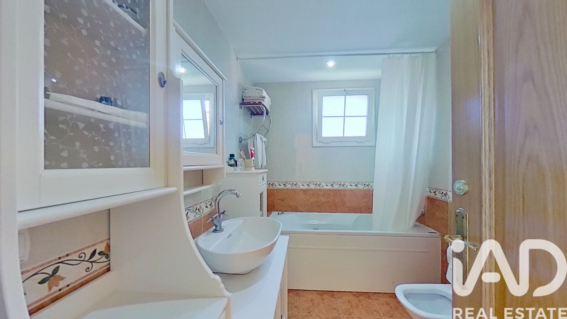 House in Cambrils, Tarragona, Spain 6 bedrooms, 320 sq.m. No. 152607