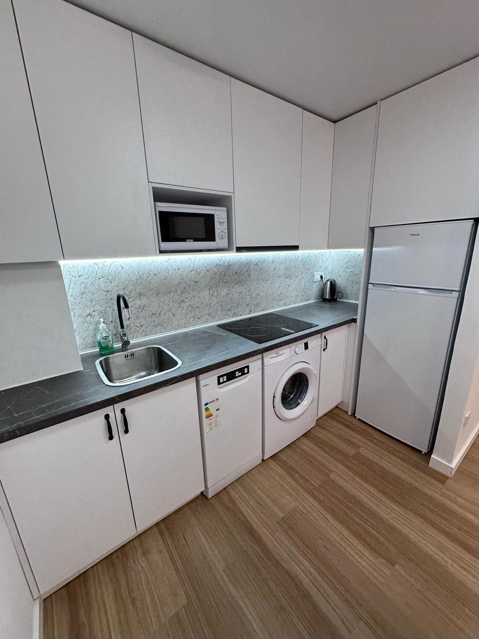 Квартира в Торревьеха, Аликанте, Испания 2 спальни, 65м2 №183012