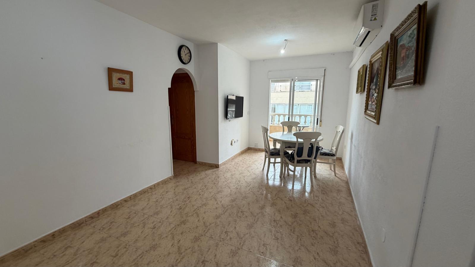 Apartment à Torrevieja, Alicante, Espagne 61 m2 No. 183015