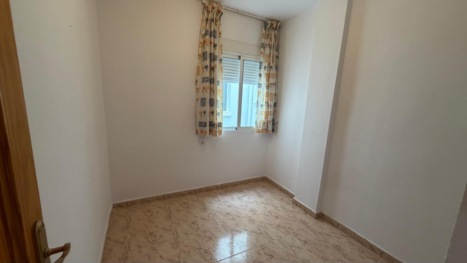 Apartment à Torrevieja, Alicante, Espagne 61 m2 No. 183015