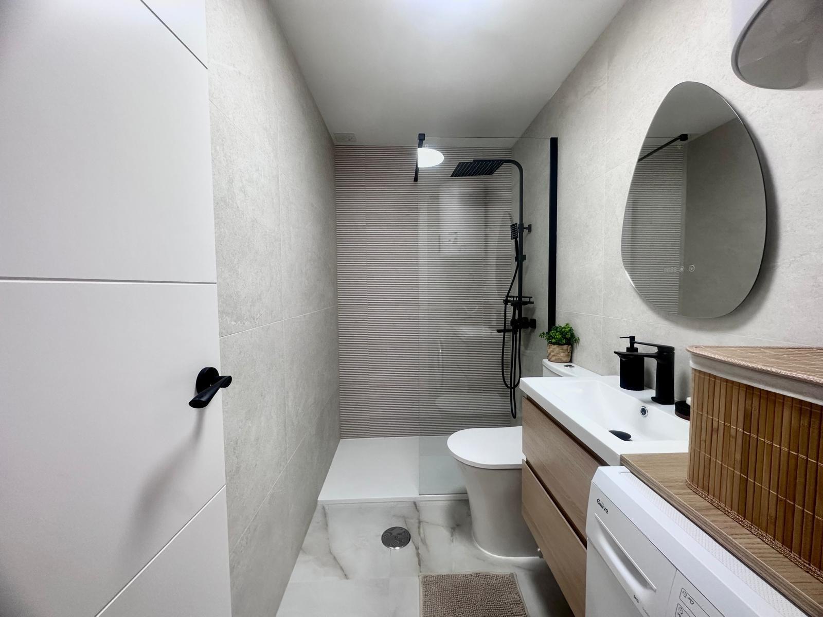 Wohnung in Torrevieja, Alicante, Spanien 51 m2 Nr. 183011