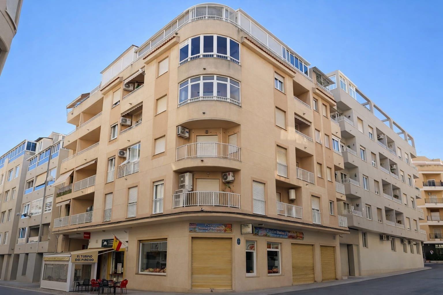 Appartamento a Torrevieja, Alicante, Spagna 2 camere da letto, 53 mq. N° 183014