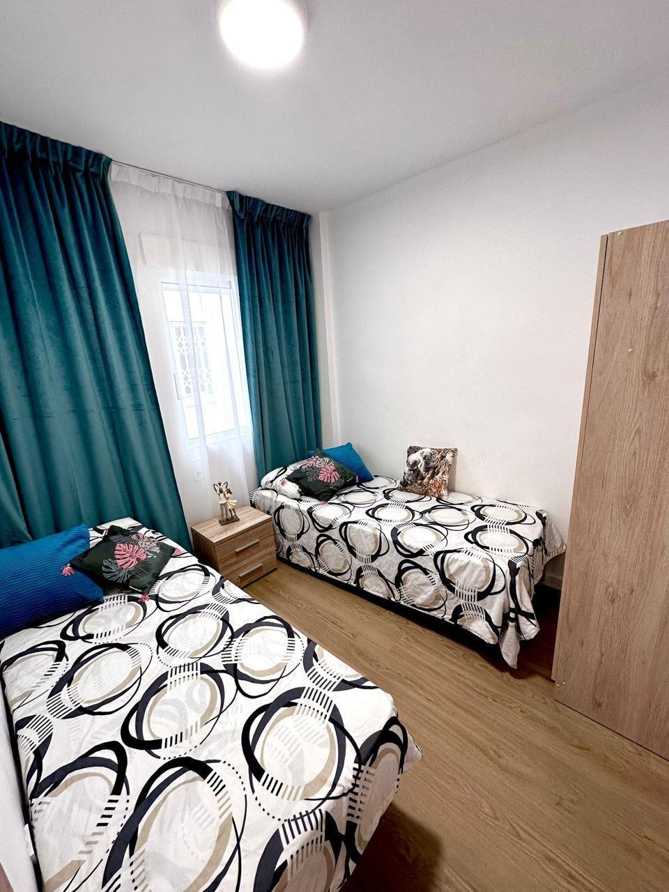 Lägenhet i Torrevieja, Alicante, Spanien 2 sovrum, 64 kvm. Nr. 183013