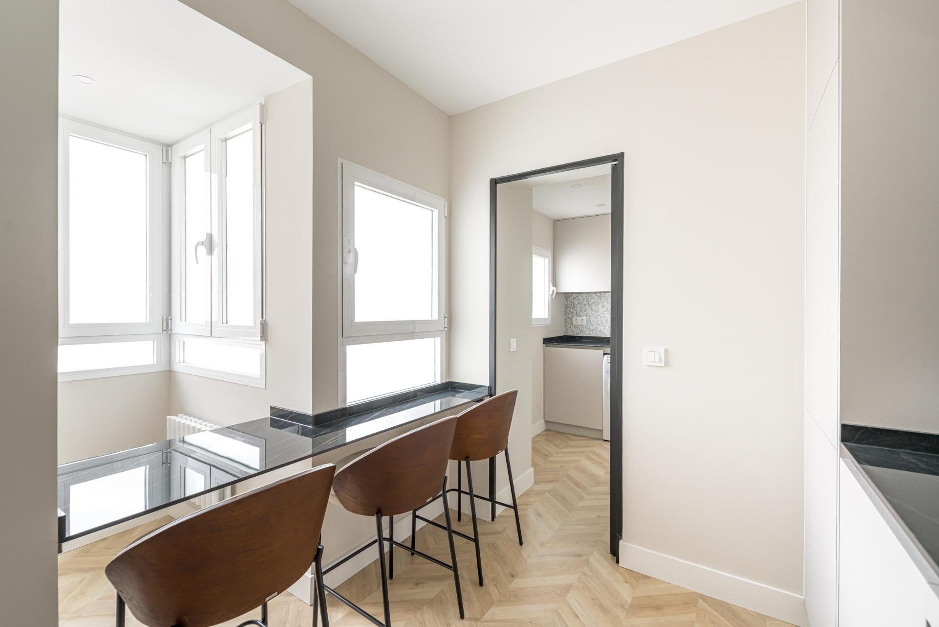 Appartamento a Madrid, Spagna 2 camere da letto, 130 mq. N° 165516