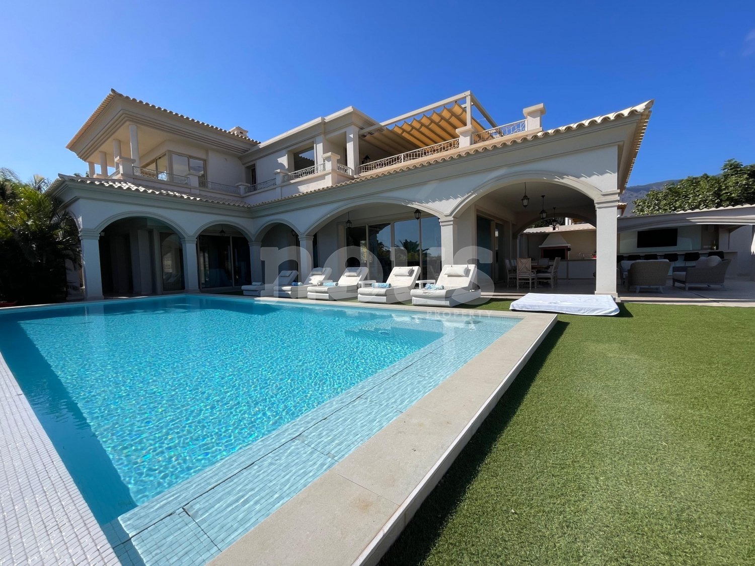 Villa à Adeje, Tenerife, Espagne 7 chambres, 320 m2 No. 164759